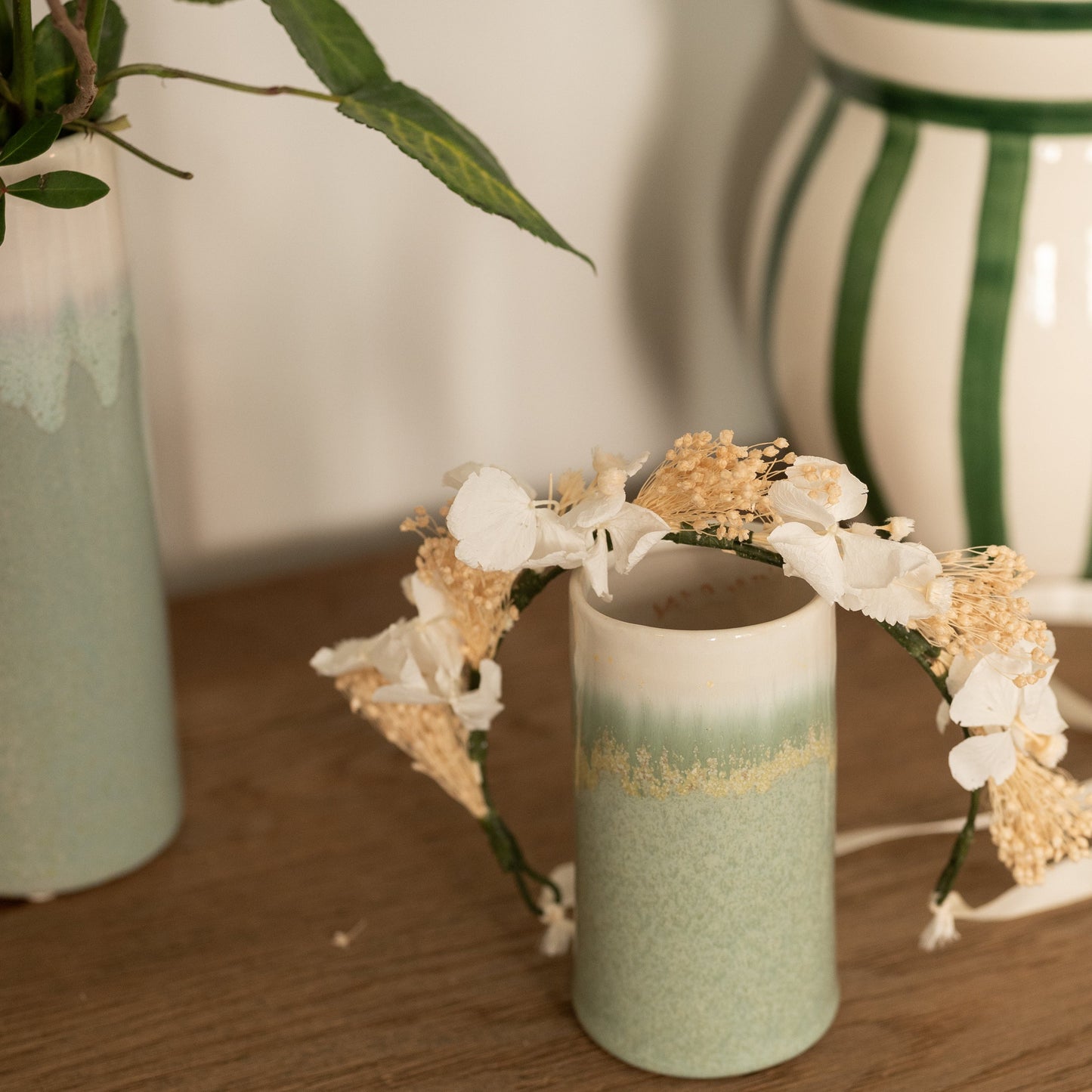 Couronnes de fleurs séchées crème Les Enfantines