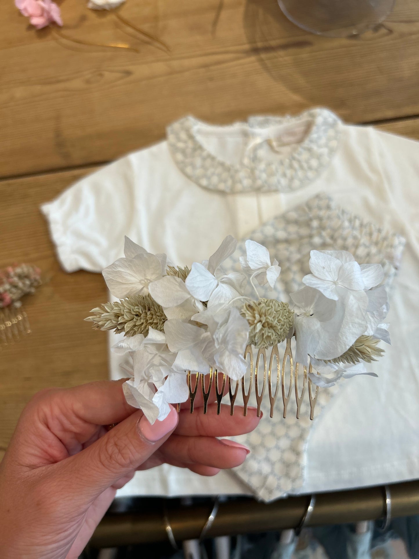 Peigne en fleurs séchées Les Enfantines