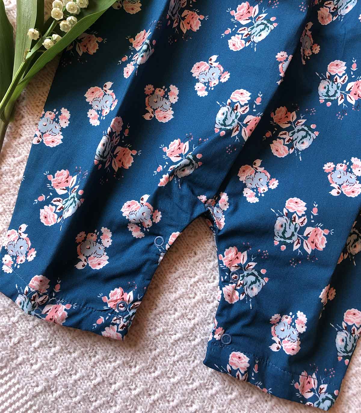 Barboteuse Anémone fleurs roses les enfantines