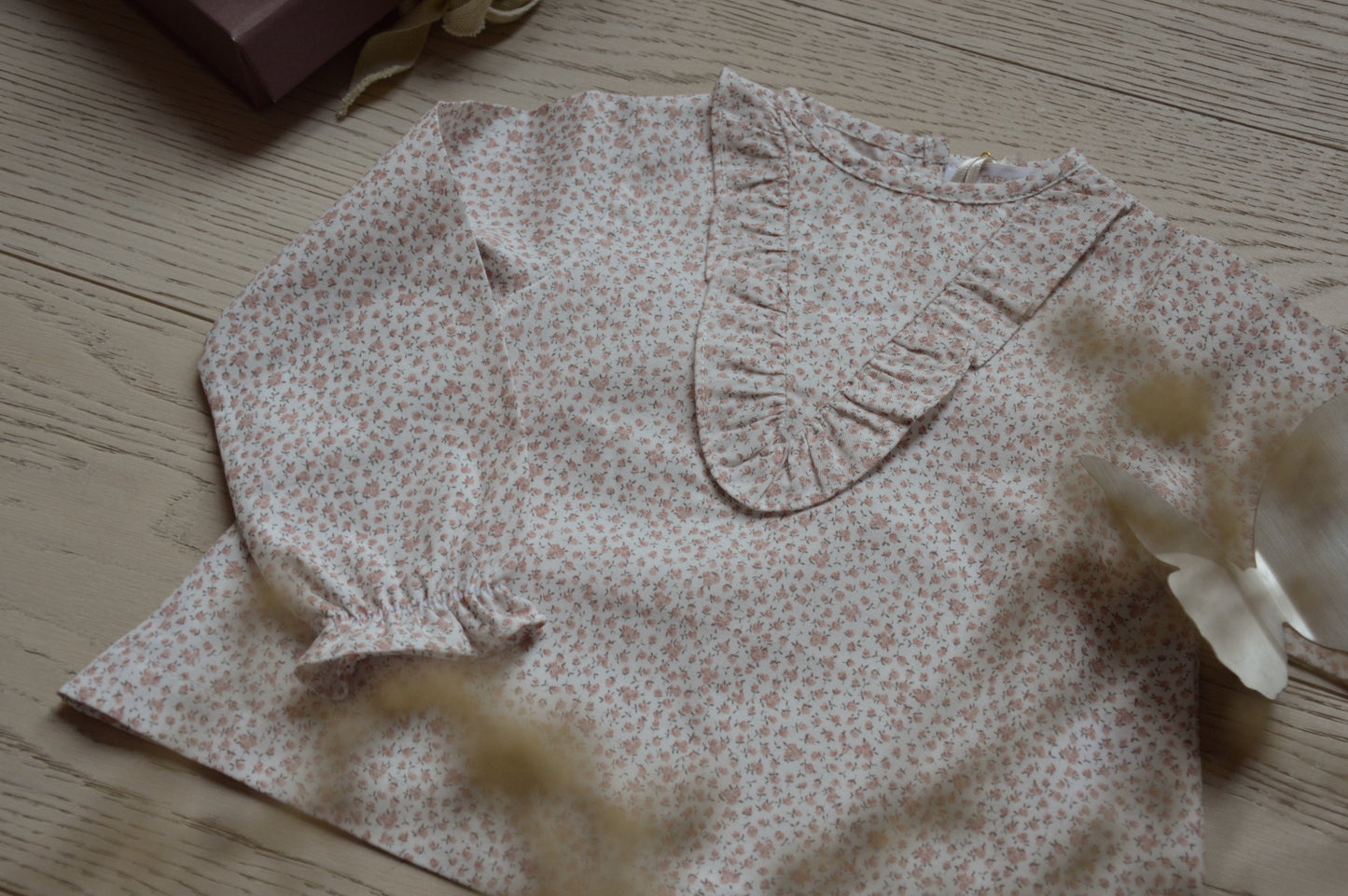 Blouse Licorne oeillets roses Les Enfantines