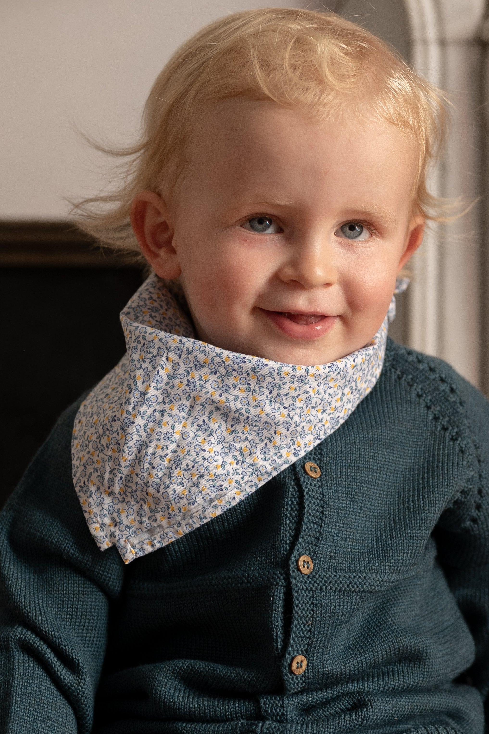 Foulard Lapine Boutons d'or Les Enfantines