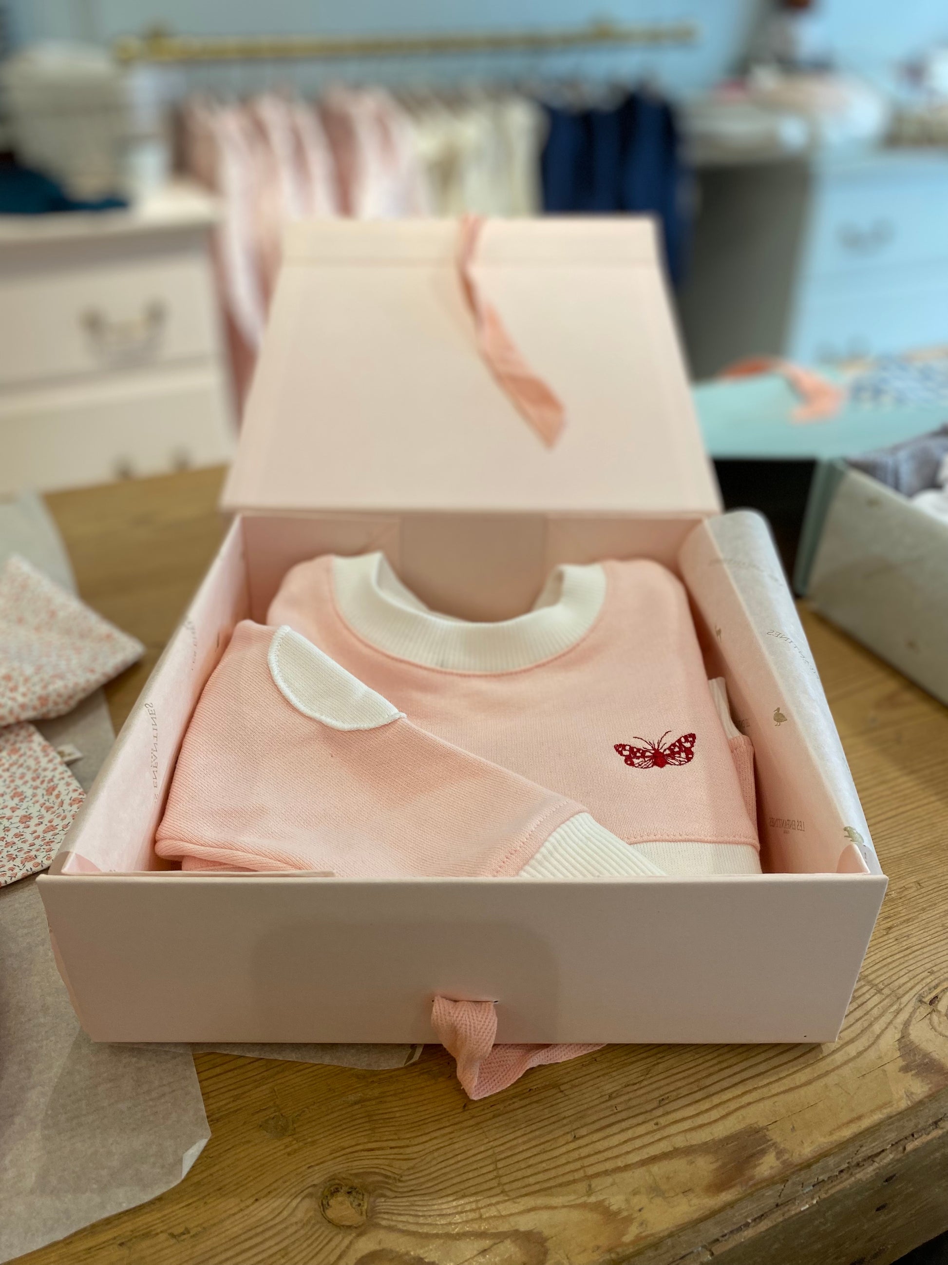 Sweat bicolore rose et blanc les enfantines