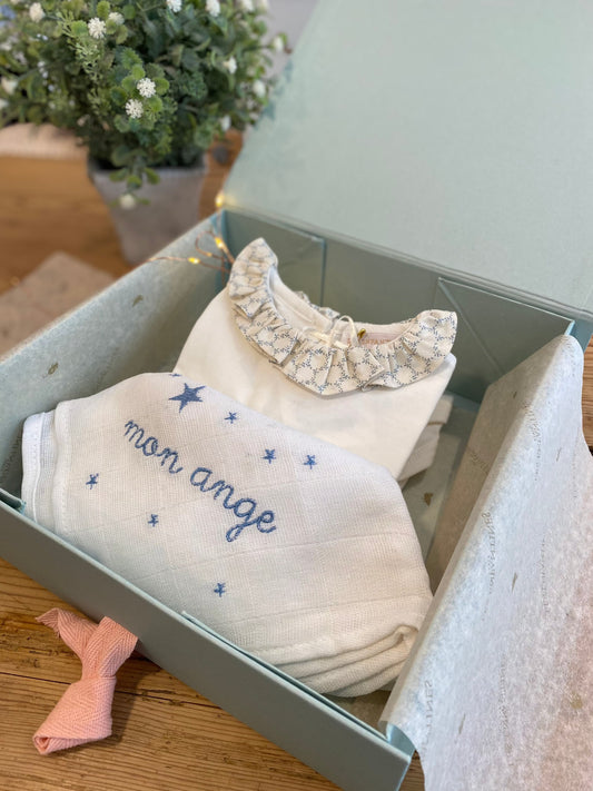 Nos coffrets de naissance Les Enfantines Paris